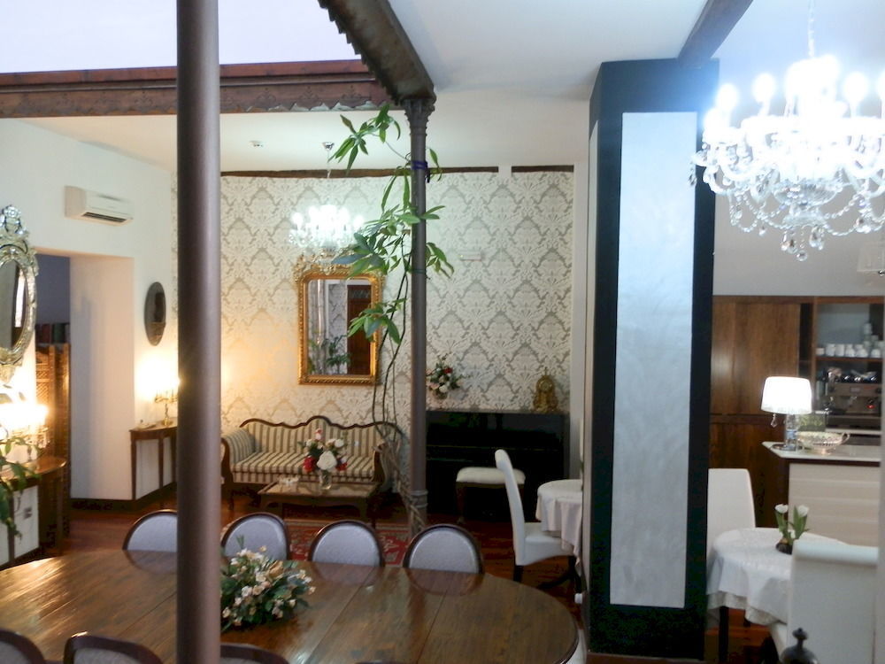 Hotel Boutique Nueve Leyendas Úbeda Exteriör bild