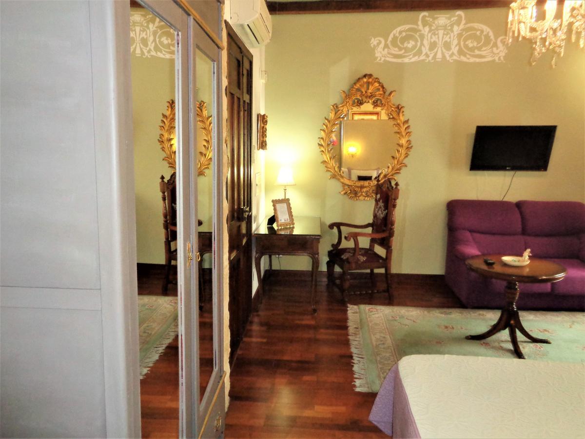 Hotel Boutique Nueve Leyendas Úbeda Exteriör bild